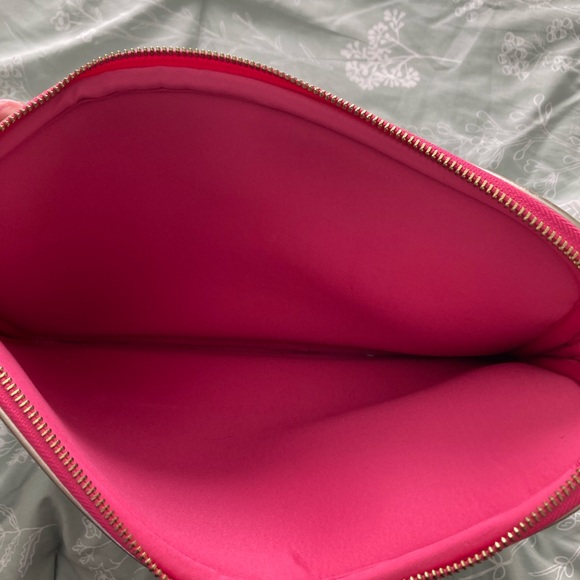 Lily Pulitzer padded laptop pouch EUC - Picture 3 of 5